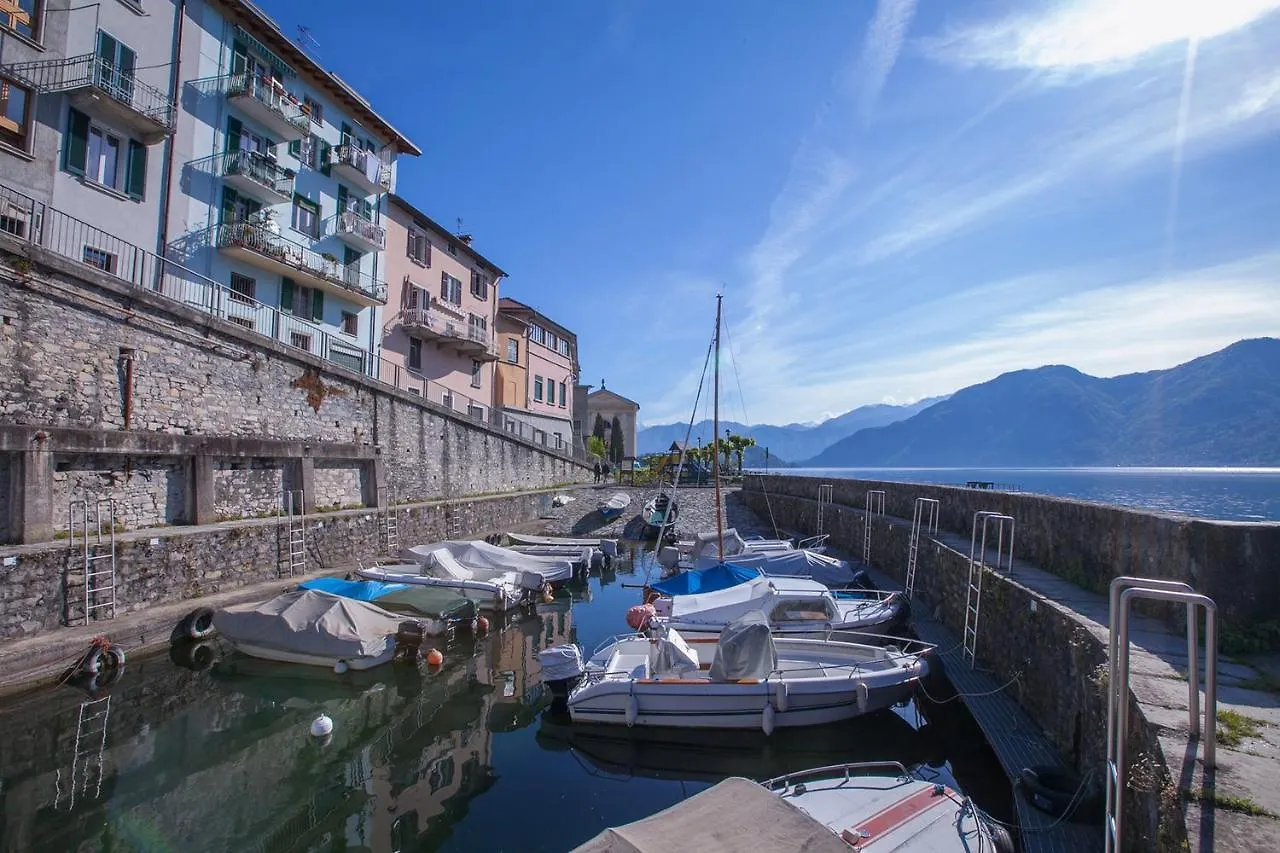 Residenza Regina Apartment Laglio