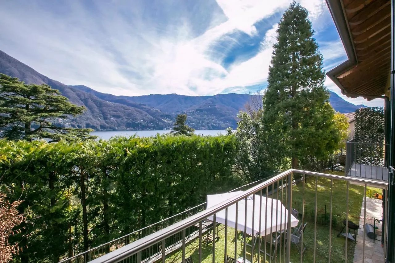 Residenza Regina Apartment Laglio