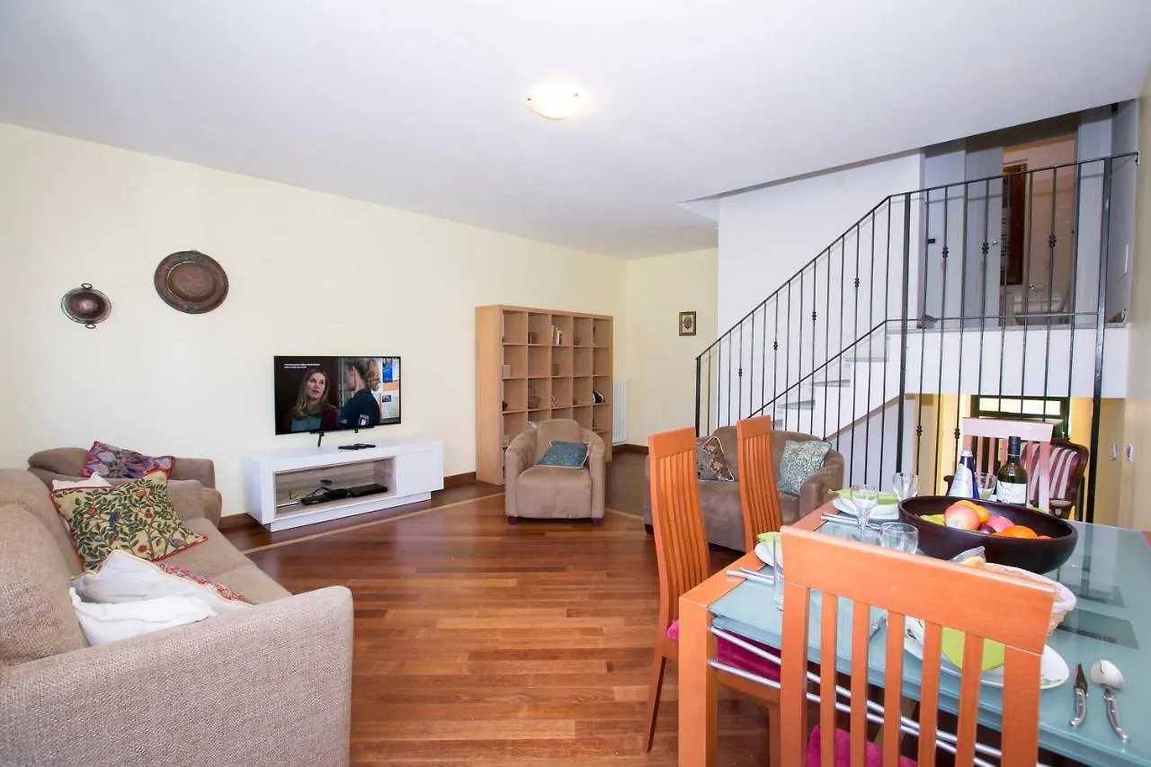 Residenza Regina Apartment Laglio Italy
